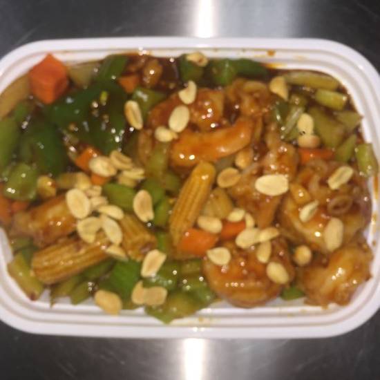 Order Kung Pao Shrimp food online from China King store, St. Louis on bringmethat.com
