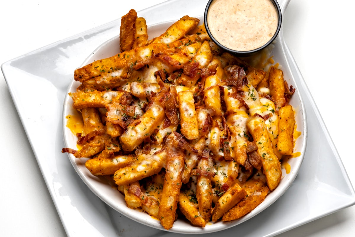 Order Cheese & Bacon Fries food online from Arooga store, Shippensburg on bringmethat.com