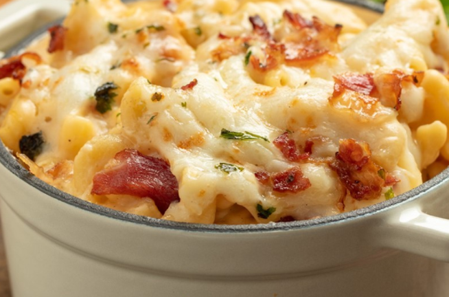 Order Bacon Mac and Cheese food online from John'S Incredible Pizza store, Modesto on bringmethat.com