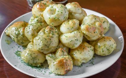 Order Garlic Knot food online from Pizzaiolo store, Oakdale on bringmethat.com