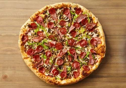 Order Johnny’s Deluxe Pizza - Med 12" food online from Johnny's New York Style Pizza store, Dallas on bringmethat.com