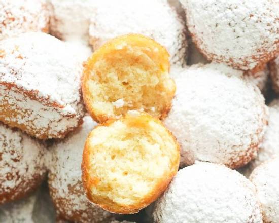 Order Zeppole food online from Carla Mia Pizzeria store, Clifton on bringmethat.com