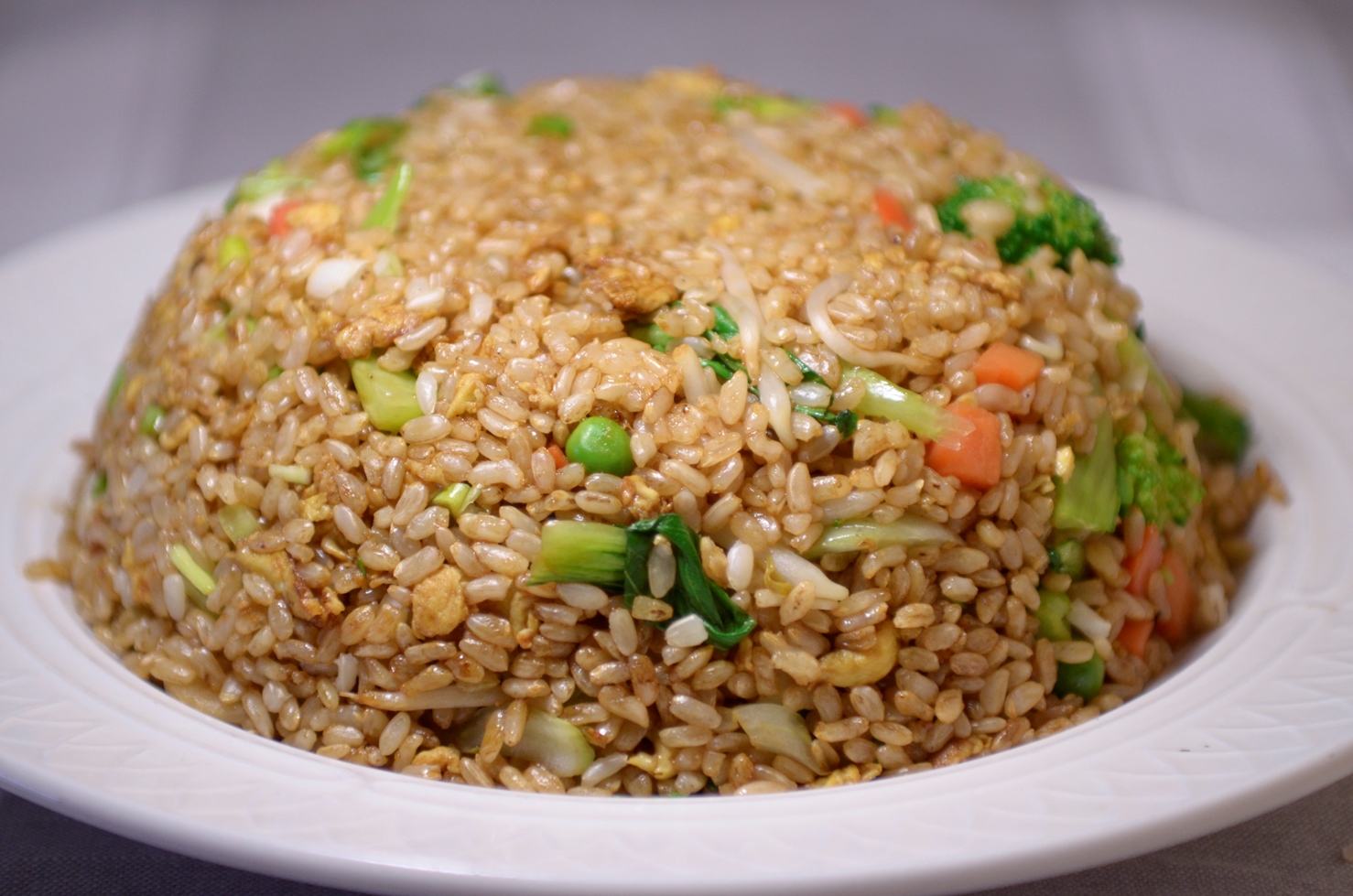 Order 426. Mixed Vegetable Fried Brown Rice food online from 5i Pho Indochine Cuisine store, Culver City on bringmethat.com