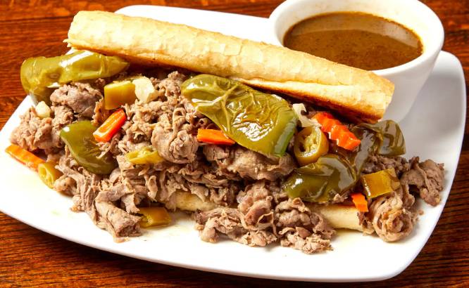 Order Italian Beef food online from Moretti Pizzeria & Bar store, McHenry on bringmethat.com