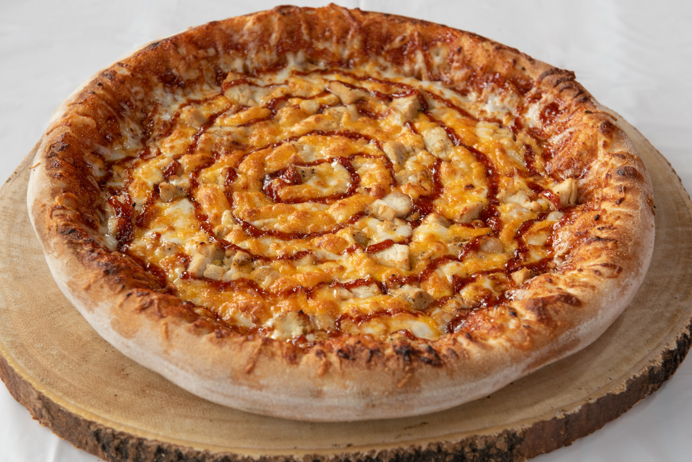 Order BBQ Chicken Pizza food online from Roma Pizza & Pasta store, Nashville on bringmethat.com
