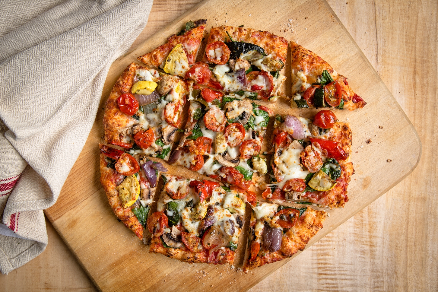 Order Veggie Extravaganza Thin Crust (16 Inch) food online from Pizzeria Due store, Chicago on bringmethat.com