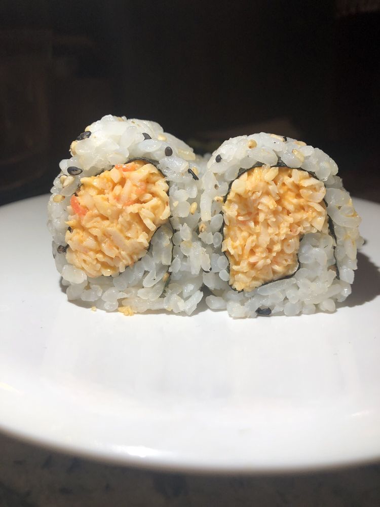 Order Spicy Snow Crab Roll food online from Sushi On Tatum store, Phoenix on bringmethat.com
