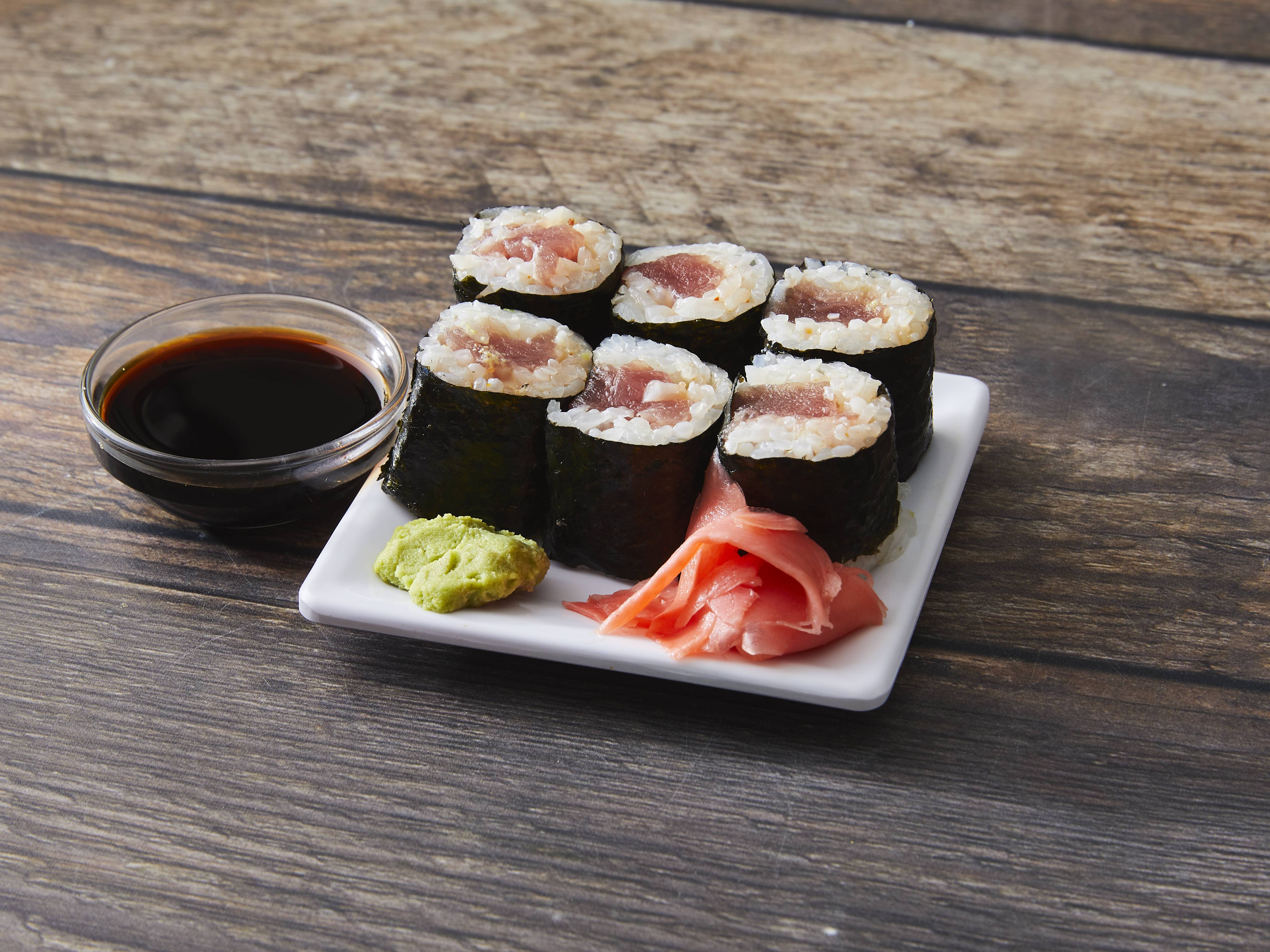 Order Spicy Tuna Roll food online from Akai Hana store, Wilmette on bringmethat.com