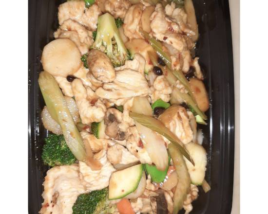 Order Hunan Chicken food online from Mongolian Grill store, Graham on bringmethat.com