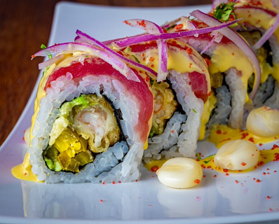 Order Melanie Roll food online from Sushi Runner store, Miami on bringmethat.com