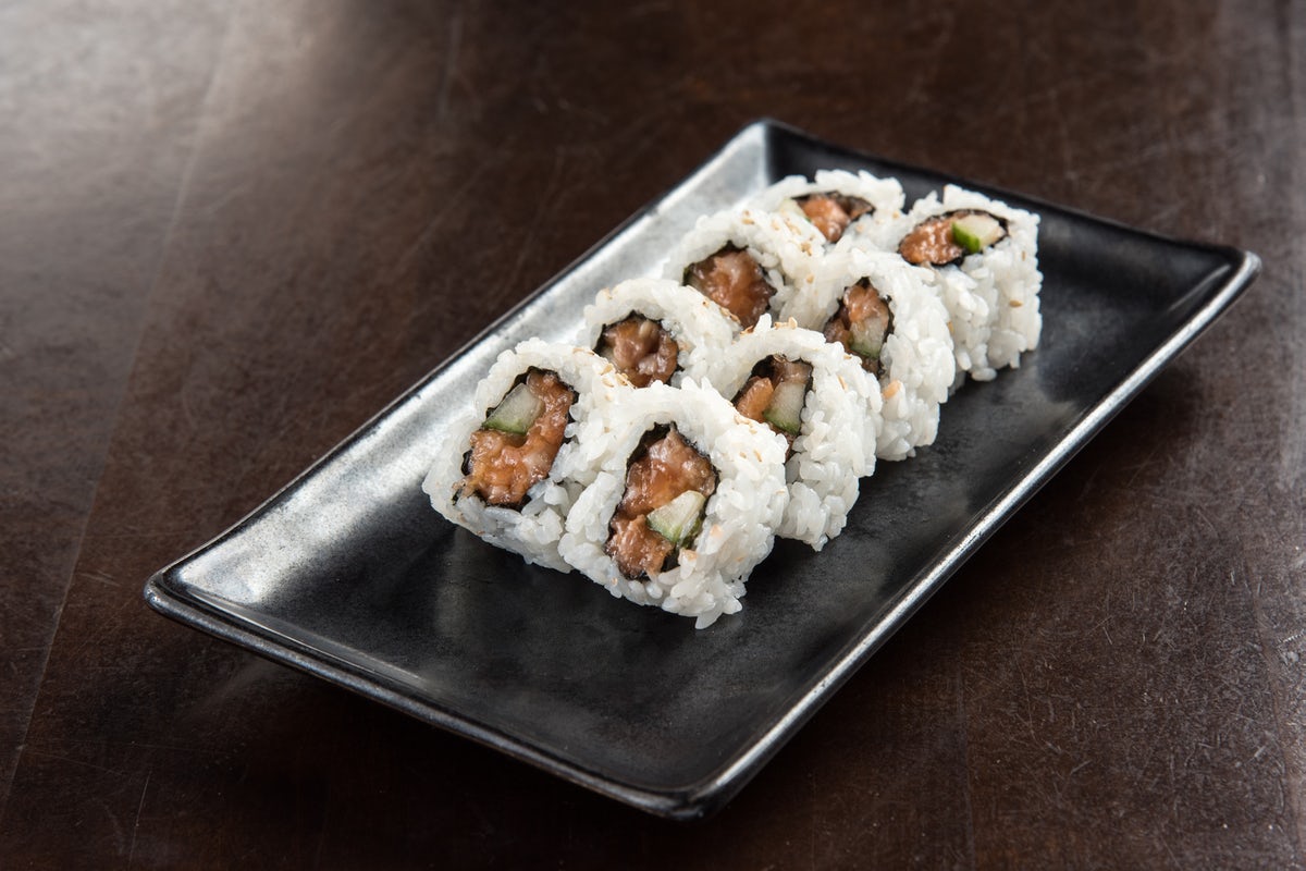 Order SPICY SALMON ROLL food online from Benihana Leawood store, Leawood on bringmethat.com