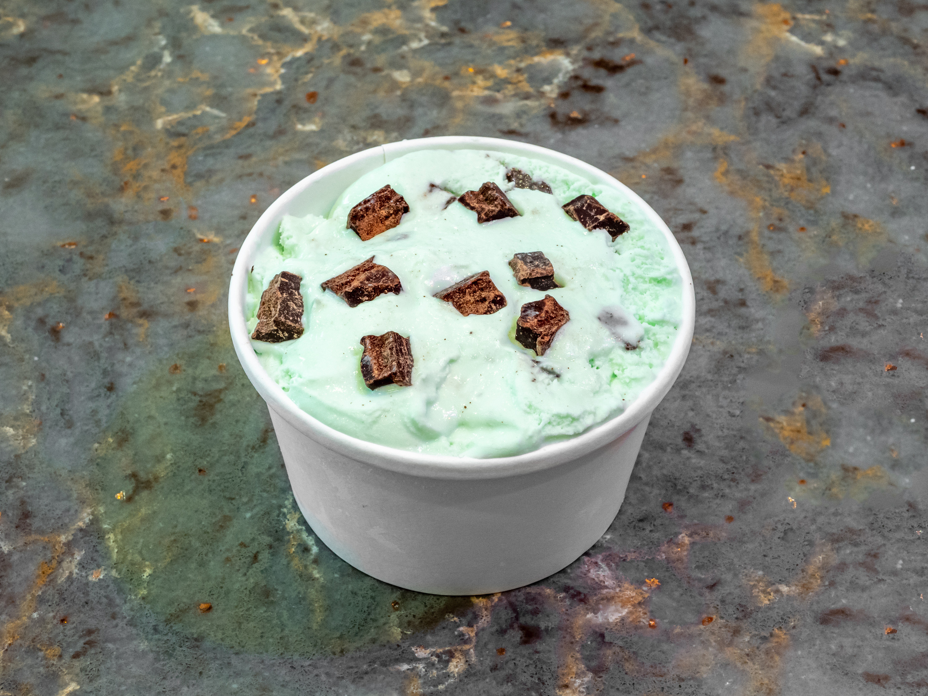 Order Mint Chocolate Chip Ice Cream food online from Azucar Ice Cream Company store, Dallas on bringmethat.com
