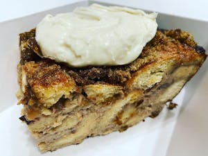 Order Cinnamon Roll Bread Pudding (Pan) food online from Bake My Day store, Chattaroy on bringmethat.com