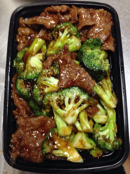 Order 95. Beef with Broccoli food online from Moon Star Restaurant store, Ansonia on bringmethat.com