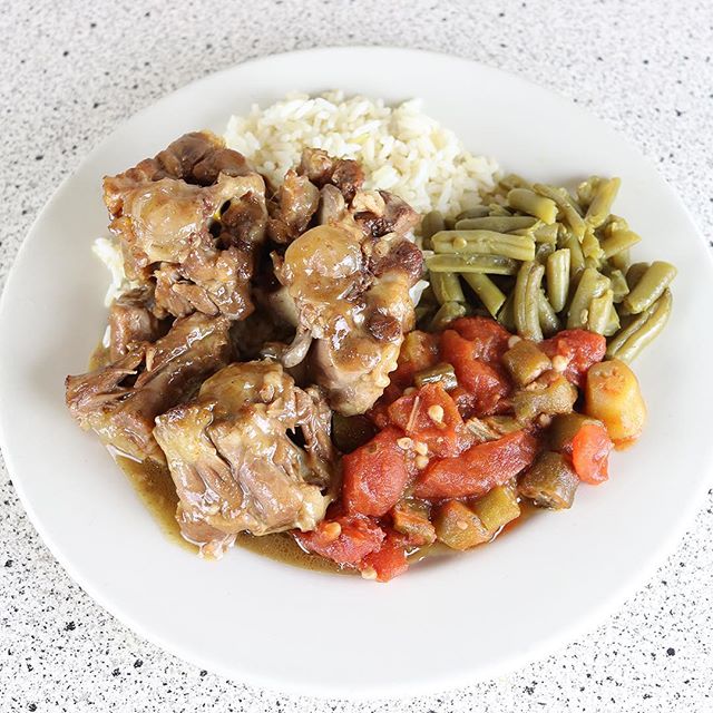 Order Oxtails food online from Sisters of The New South store, Savannah on bringmethat.com