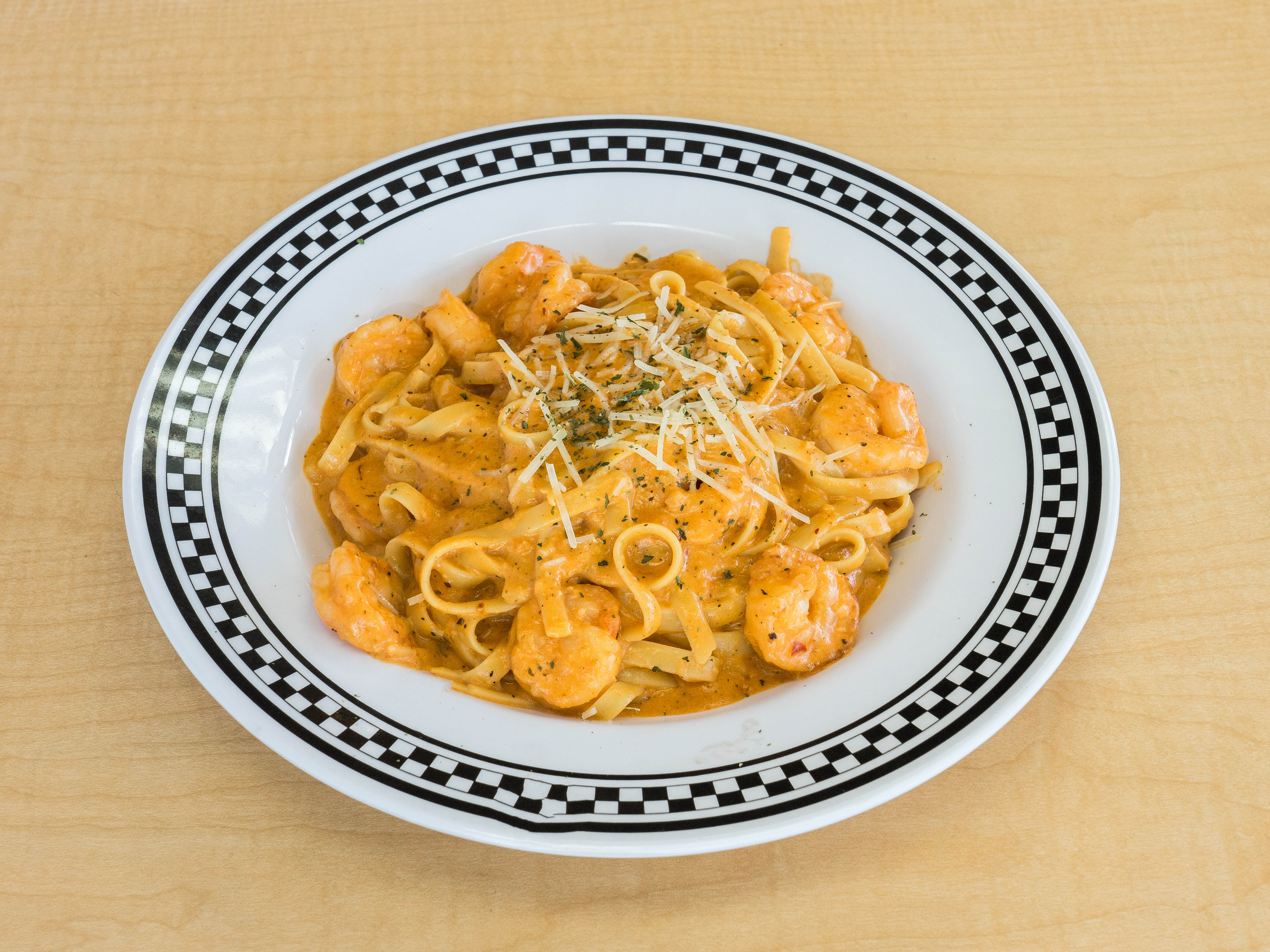 Order Shrimp Fettuccine in Lobster Cream Sauce food online from The Hideout Pizza & Grill store, Anaheim on bringmethat.com