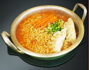 Order [NR4] 만두 라면 / Ramen with Dumplings food online from Jjang Restaurant store, Buena Park on bringmethat.com