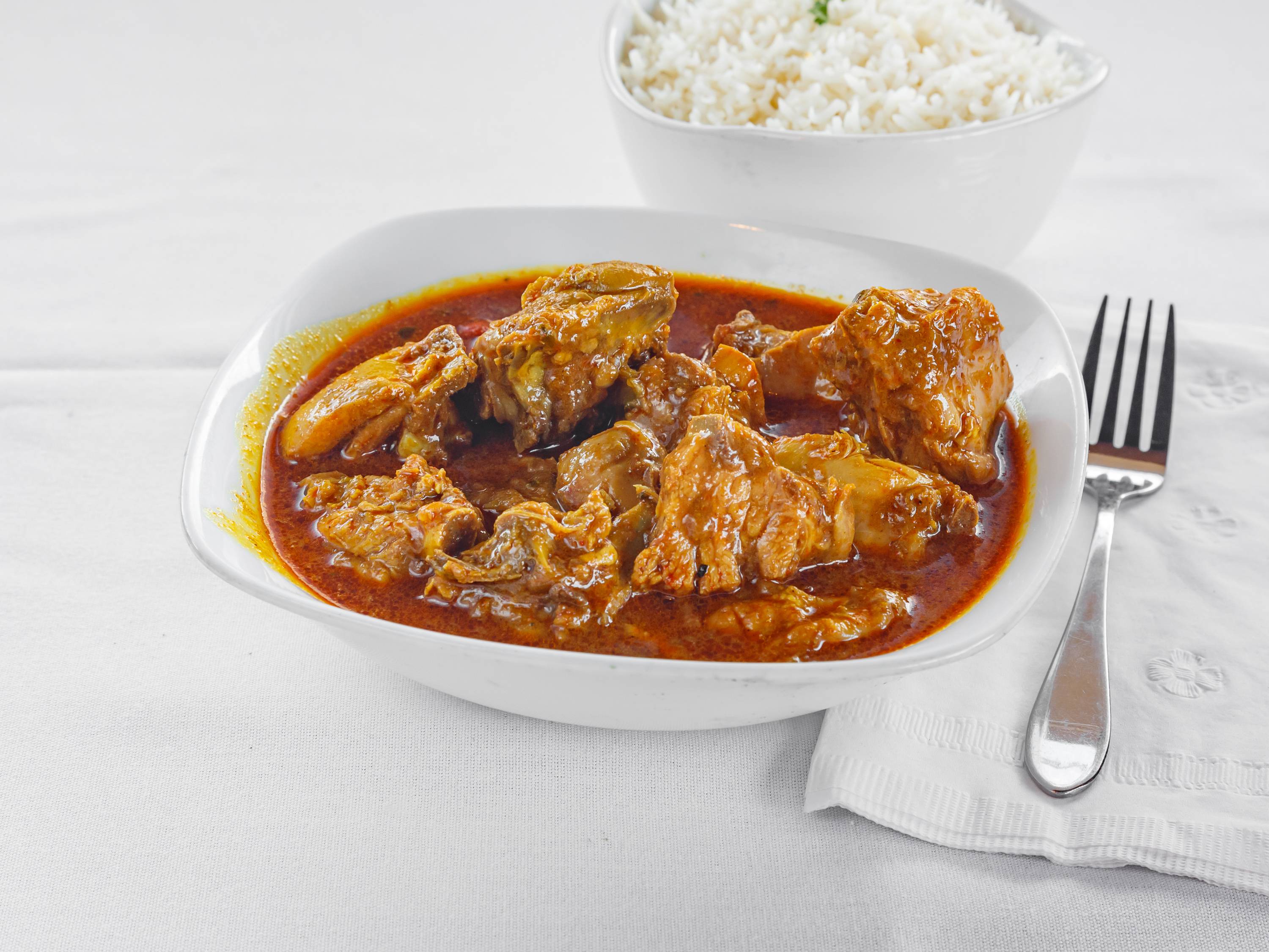 Order Chicken Zafrani Curry  food online from Nanking Asian Fusion Indo Chinese Restaurant store, Franklin on bringmethat.com