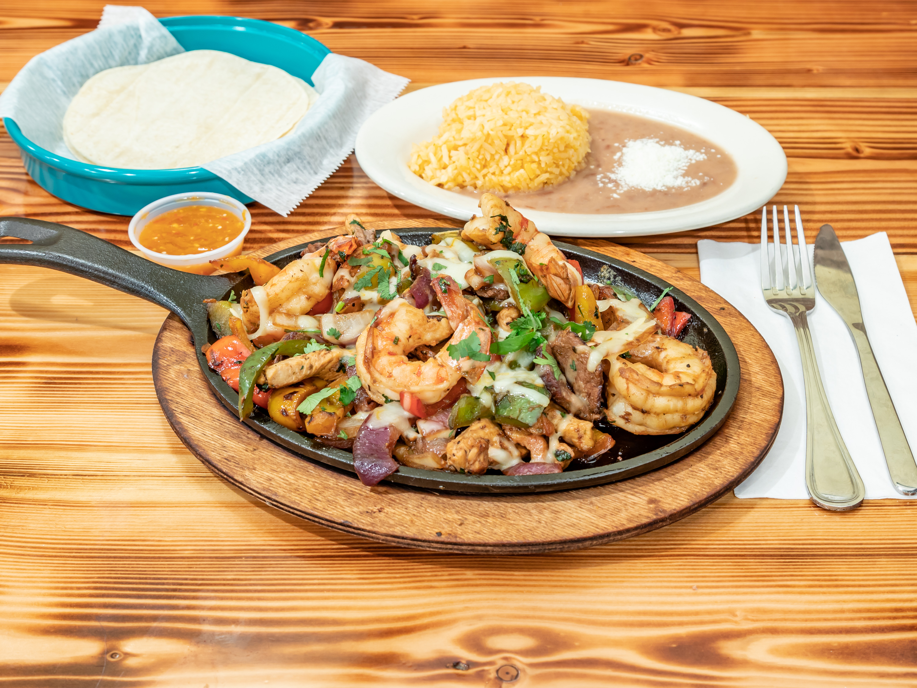 Order Fajitas food online from El Rincon Mexican Kitchen And Tequila Bar store, Addison on bringmethat.com