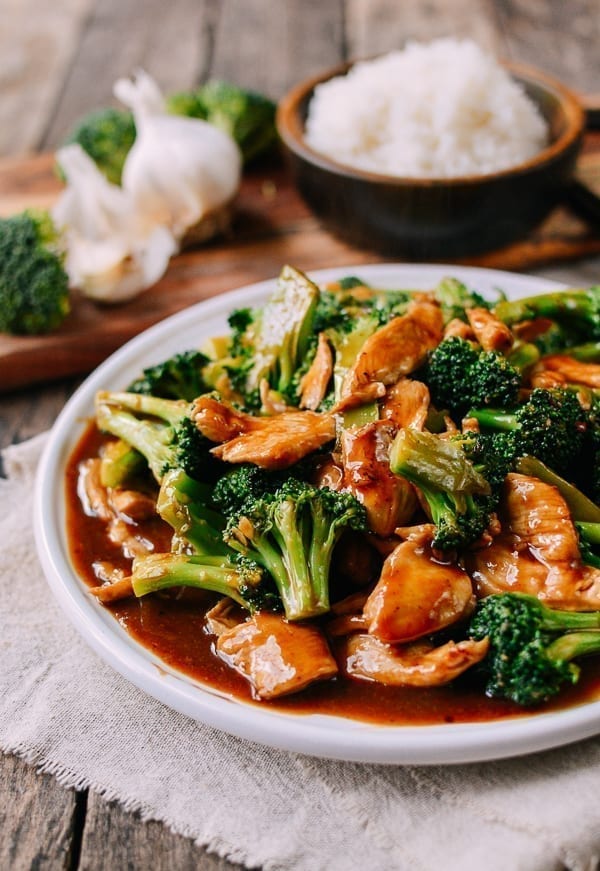 Order 78. Chicken with Broccoli food online from Taste of Asian store, Lodi on bringmethat.com