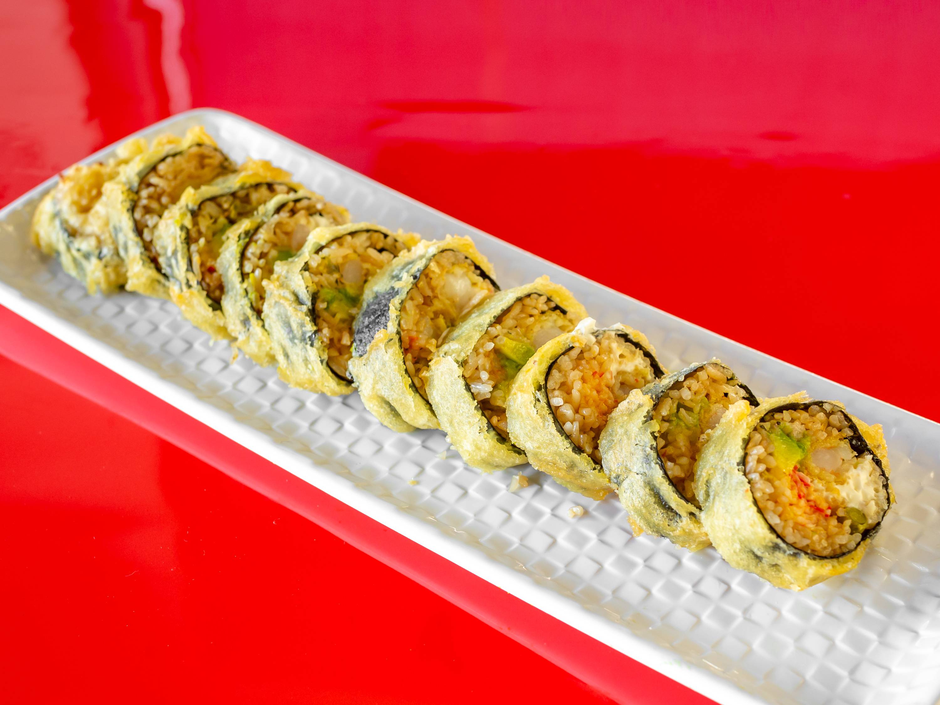 Order Earth Cooked Roll food online from Lucky Sushi Bar store, Edinburg on bringmethat.com