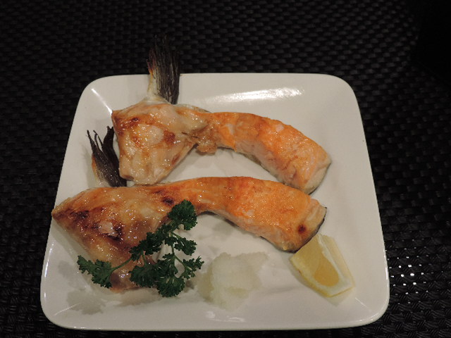 Order I7. Grilled Salmon Collar food online from Icho Izakaya Fusion Cuisine store, Temple City on bringmethat.com