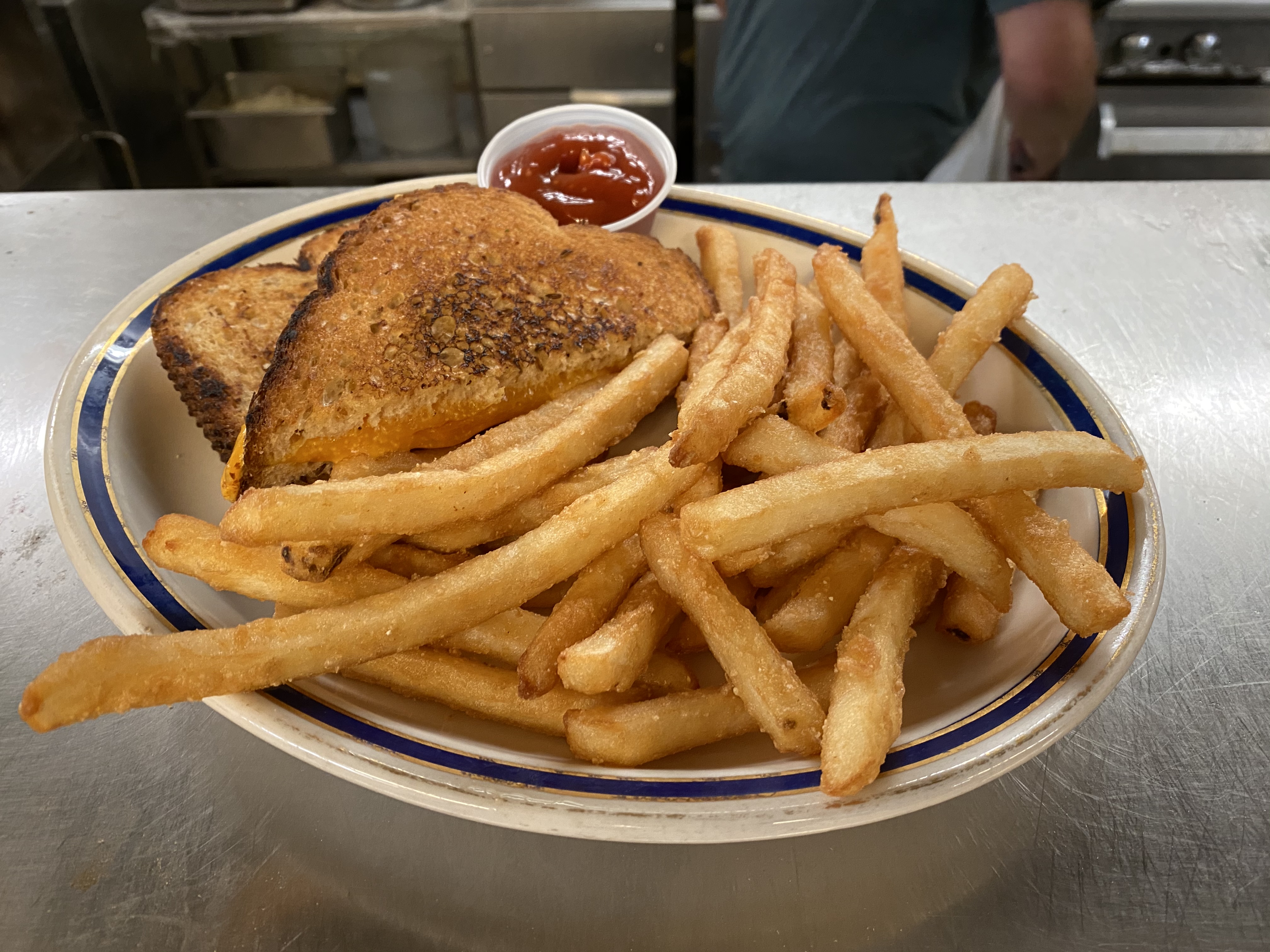 Order Kids Grilled Cheese food online from Eric Porter Haus store, Waukesha on bringmethat.com