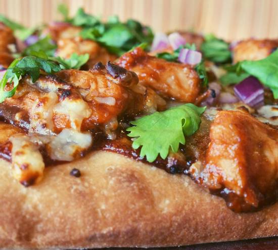 Order Tuscan Style BBQ Chicken Pizza food online from Cosi store, Wilmington on bringmethat.com