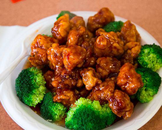 Order General Tso's Chicken 左鸡大 food online from China Max store, Buffalo on bringmethat.com