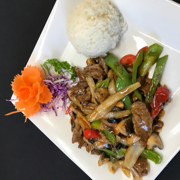 Order 4. Beef in Black Bean Sauce food online from Sakura Asian Fusion store, Kissimmee on bringmethat.com
