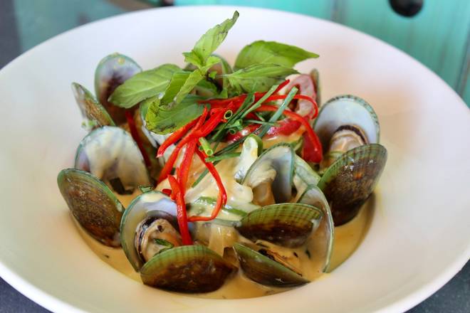 Order Wok Fired Mussels food online from Starfish store, Laguna Beach on bringmethat.com