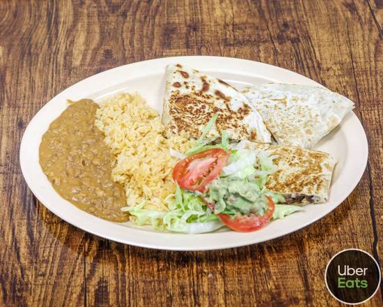 Order Grilled chicken quesadilla (pollo) food online from Taco Madre Mexican Grill store, Oakwood on bringmethat.com