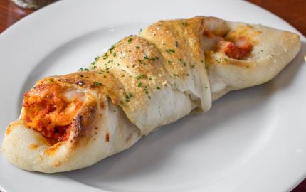Order Chicken Roll food online from Pizzaiolo store, Oakdale on bringmethat.com