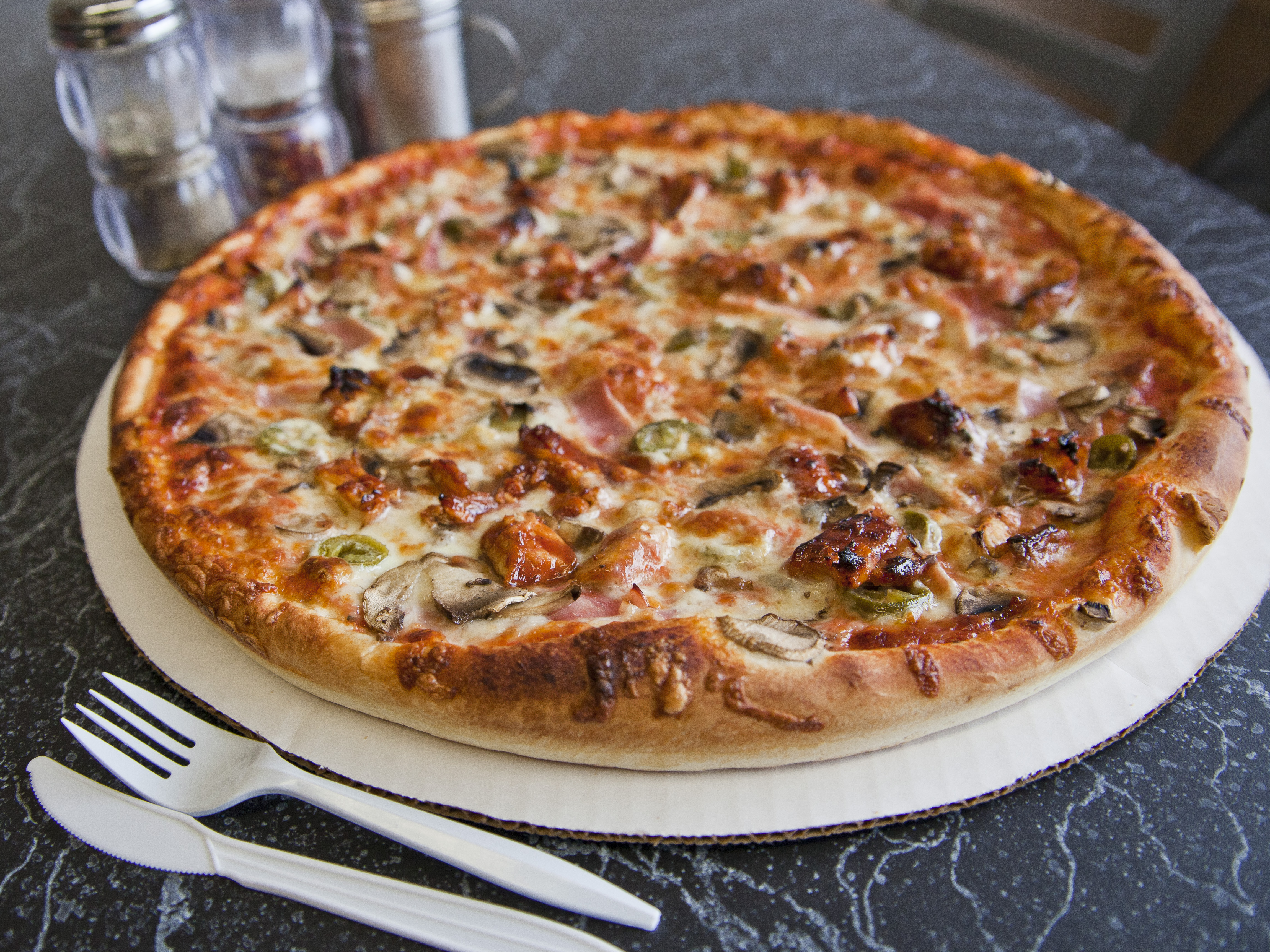 Order Spicy BBQ Chicken Specialty Pizza food online from Brighton store, Brighton on bringmethat.com