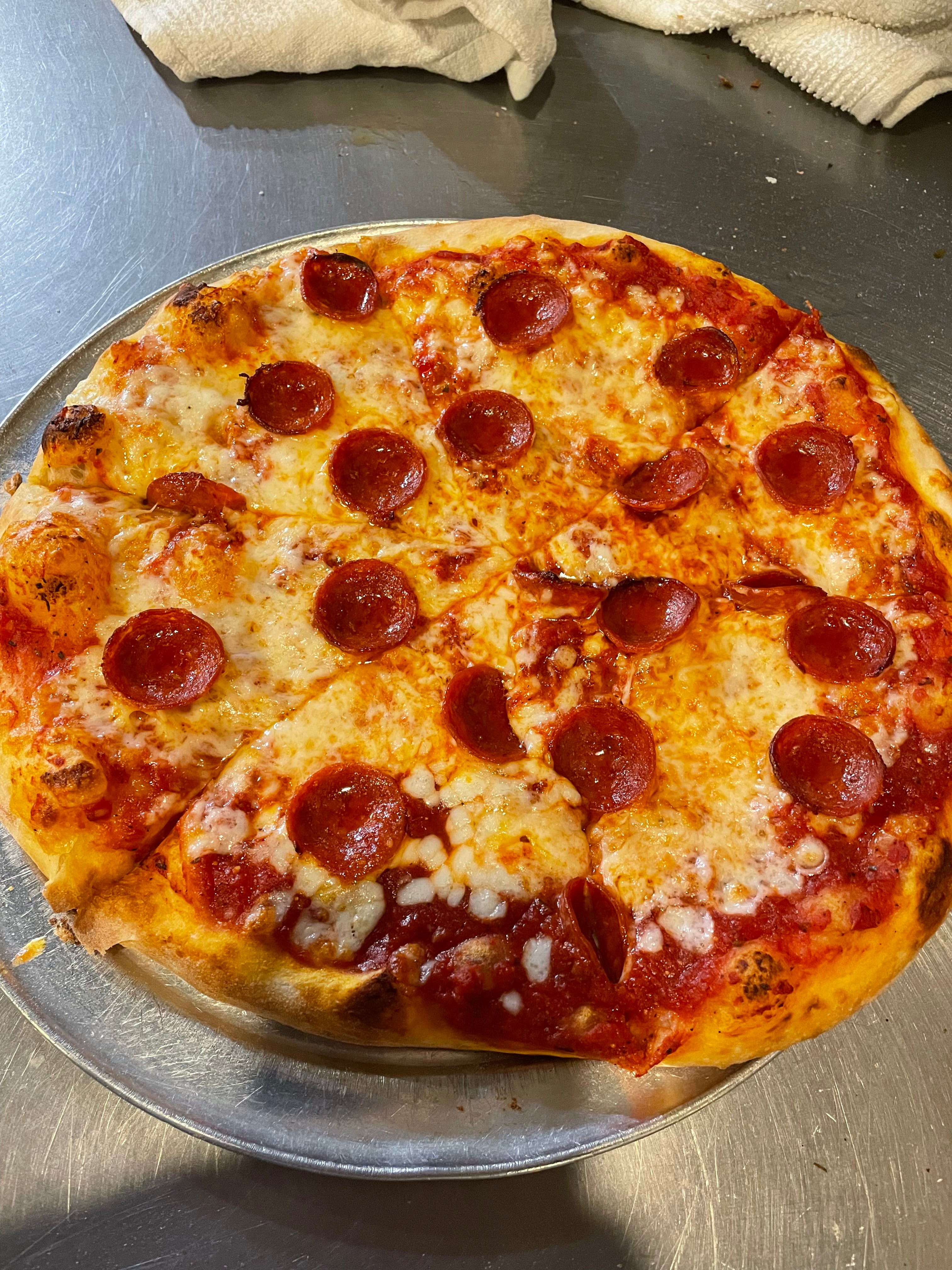 Order Kid's Pepperoni Pizza - 10" food online from Brooklyn Pizza & Pasta store, Cincinnati on bringmethat.com