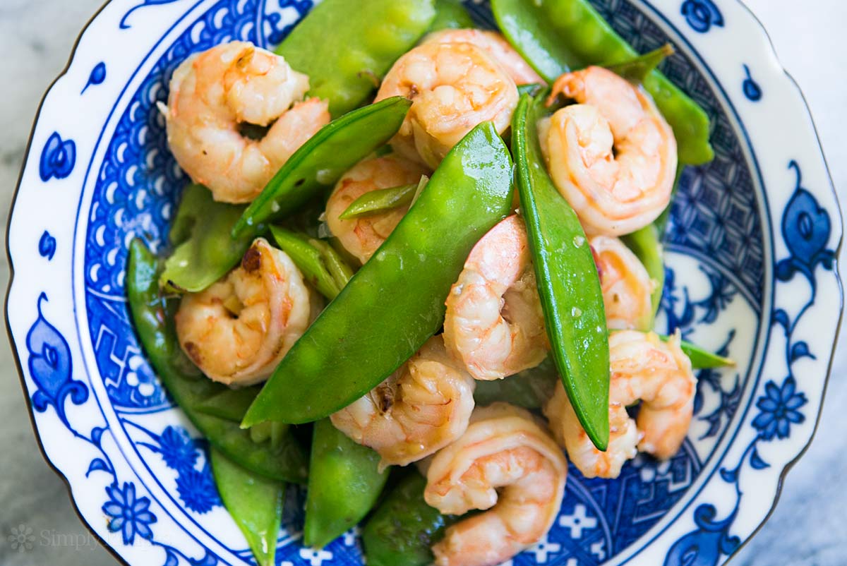 Order 105. Shrimp with Snow Peas food online from Chen's Yummy House store, Dumont on bringmethat.com