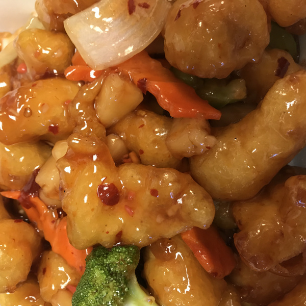 Order General Tso's Chicken food online from XO Chinese Food store, Las Vegas on bringmethat.com