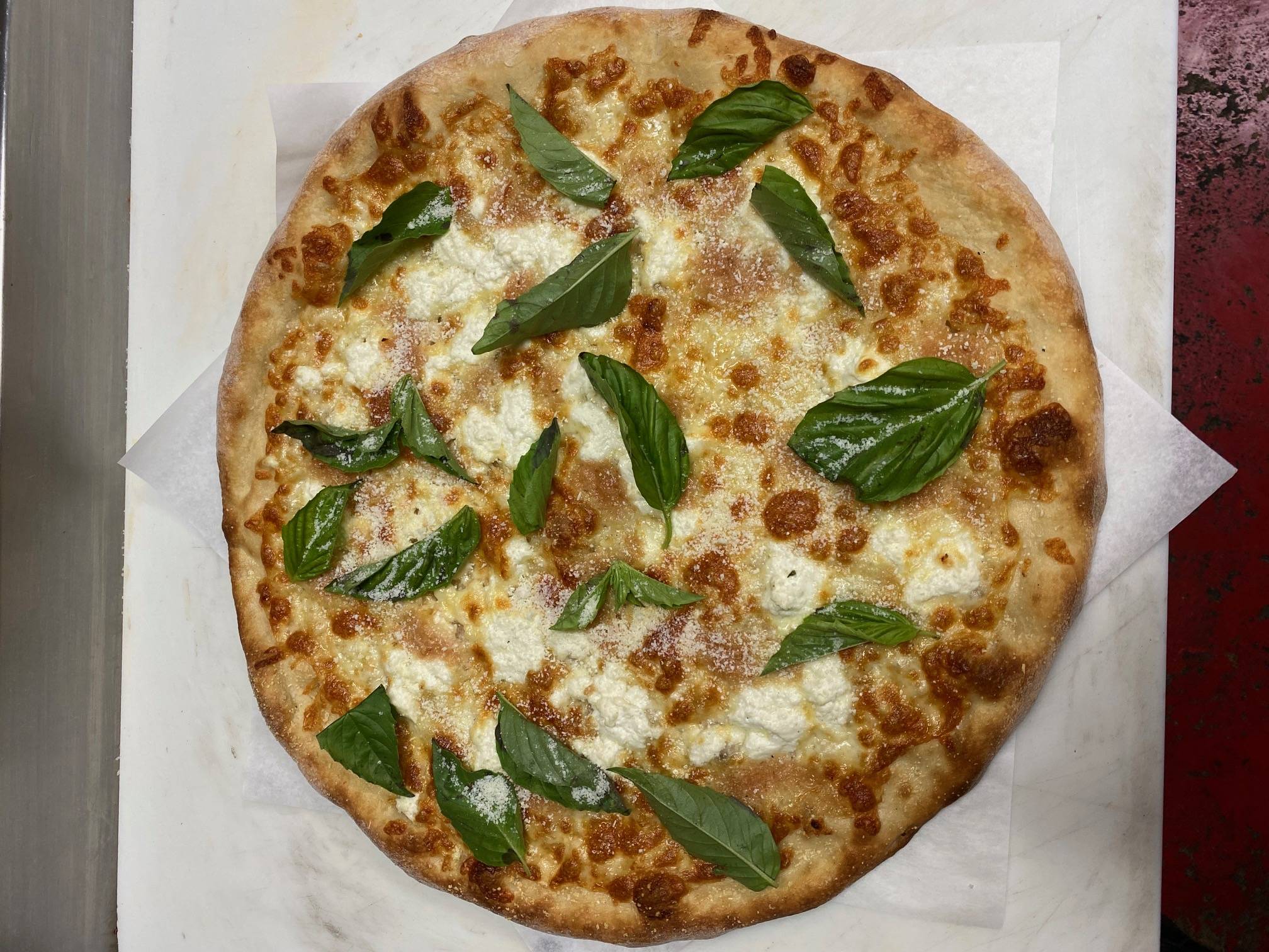 Order Bianca White Pizza (no red sauce) food online from Giamela's Submarine Sandwiches store, Sunland on bringmethat.com