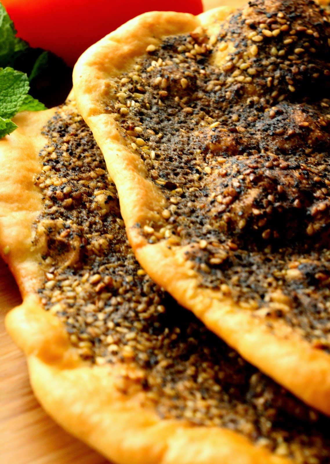 Order Zaatar Mana'eesh food online from Libanais Resturant store, Lincolnwood on bringmethat.com