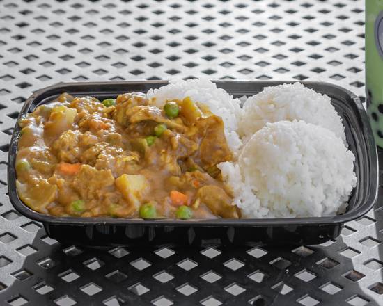 Order Chicken Curry food online from Hawaiian Barbeque store, Yuma on bringmethat.com