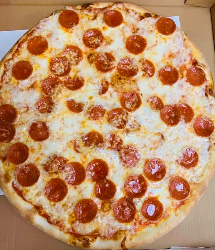 Order XX-Large Big 18'' One Topping Pizza Pick Up Special - Special food online from Bella Sera Italian Restaurant store, Copperas Cove on bringmethat.com