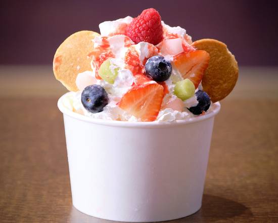 Order Trio Berries  food online from Dream Ice Cream @ Flatiron Crossing store, Broomfield on bringmethat.com