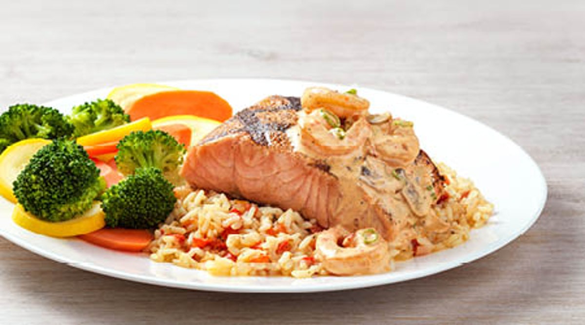 Order Toowoomba Salmon food online from Outback Steakhouse store, Macon on bringmethat.com