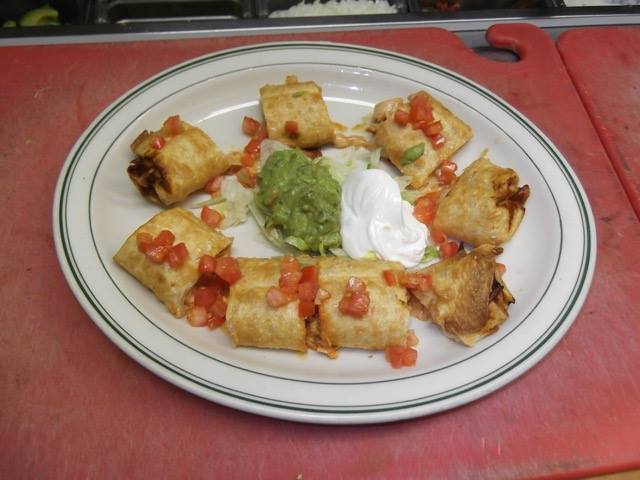 Order Chicken Taquitos food online from El Paraiso Mexican Grill store, Snohomish on bringmethat.com