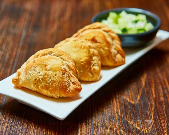 Order Curry Puffs food online from Spice thai store, Queens on bringmethat.com