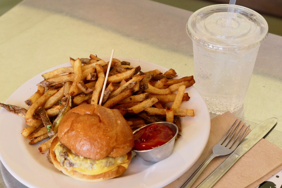 Order Lil' Skillet Burger food online from Skillet Diner store, Seattle on bringmethat.com