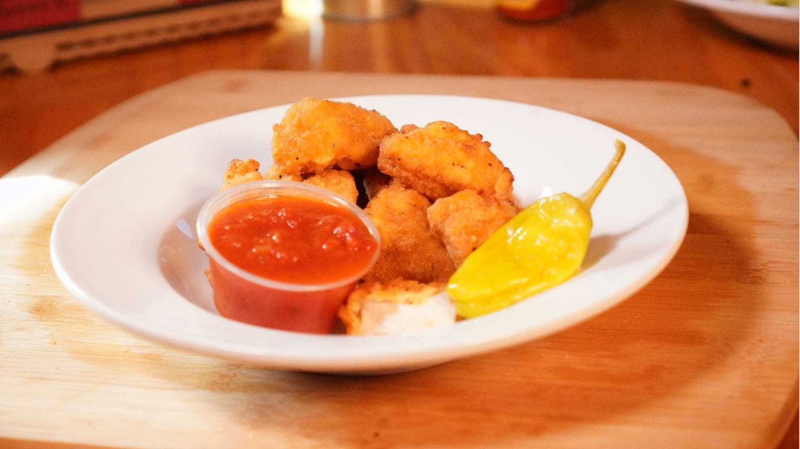 Order Boneless Wings - 1/2 Pound food online from Greek's Pizzeria & Tapp Room store, Franklin on bringmethat.com