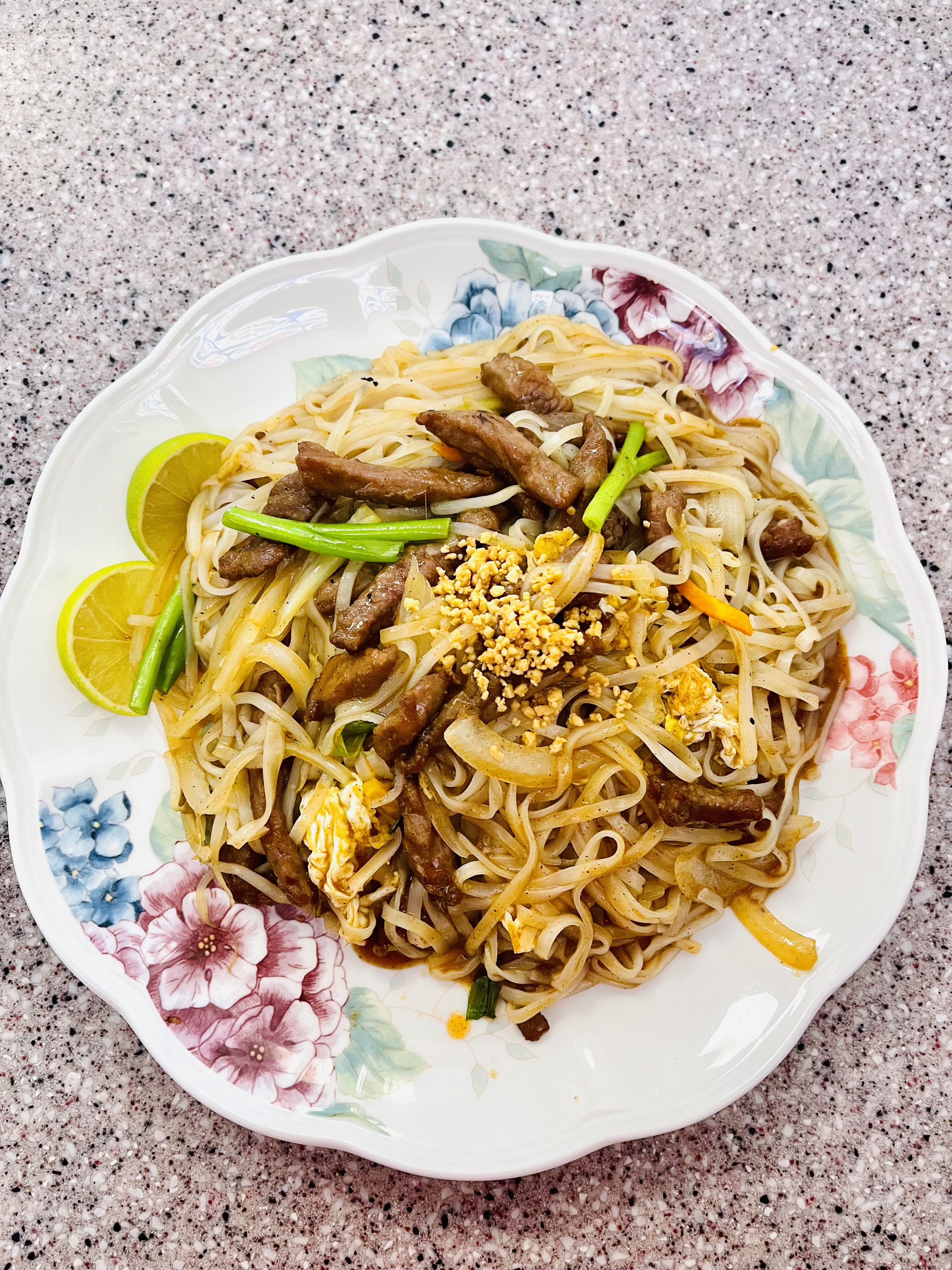 Order 273. Beef Pad Thai food online from Yum Yum Chinese & Pan Asian Cuisine store, Staten Island on bringmethat.com