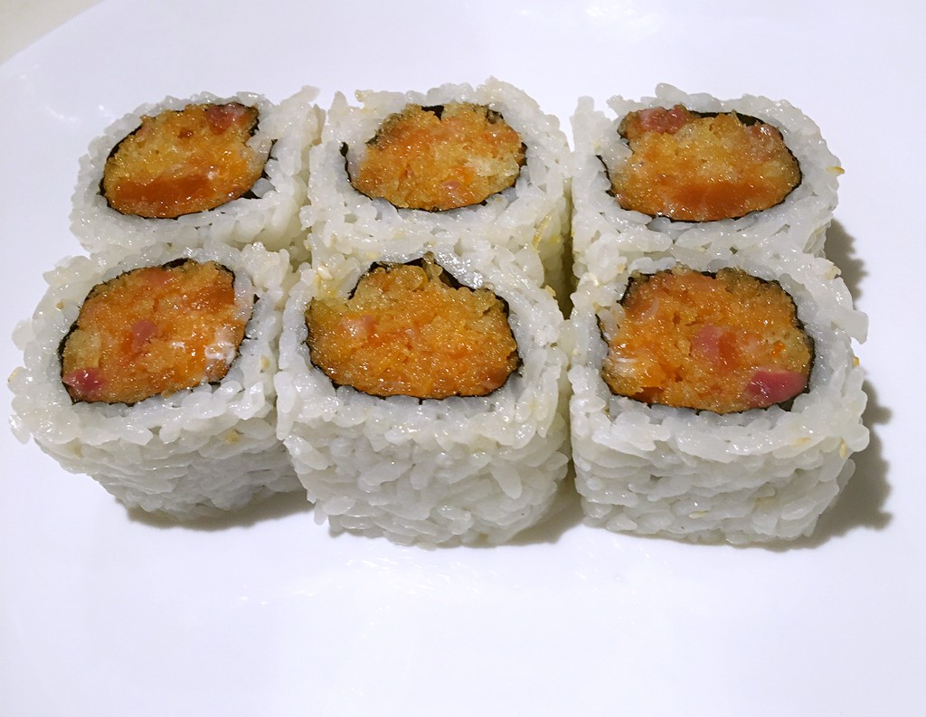 Order Spicy Salmon Roll food online from Miso Japan store, Goshen on bringmethat.com