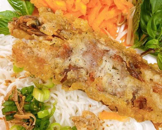 Order Crispy Deep Fried Soft Shell Crab with Rice Vermicelli food online from Sumuji Cafe store, Newark on bringmethat.com